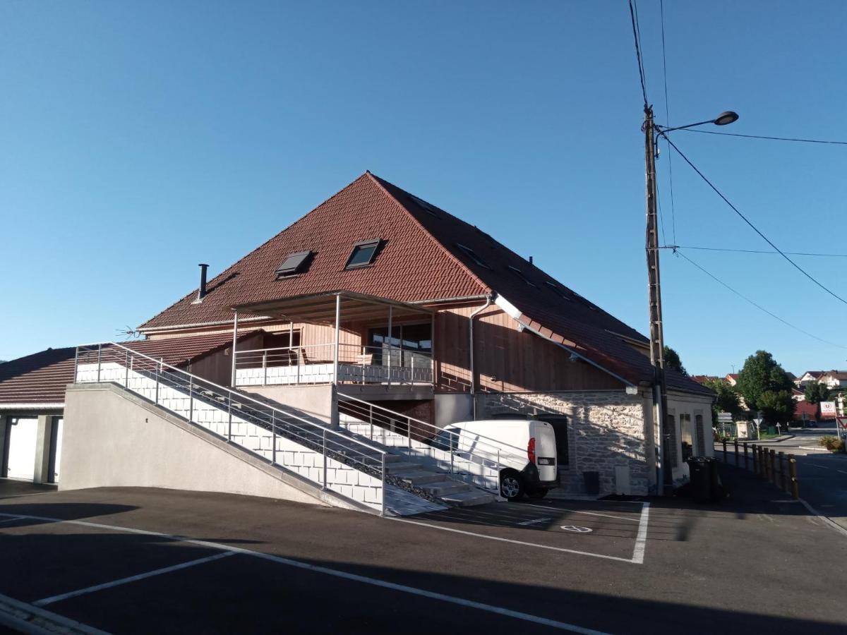 Grand Et Bel Appartement Au Coeur Du Haut-Doubs Orchamps-Vennes Экстерьер фото